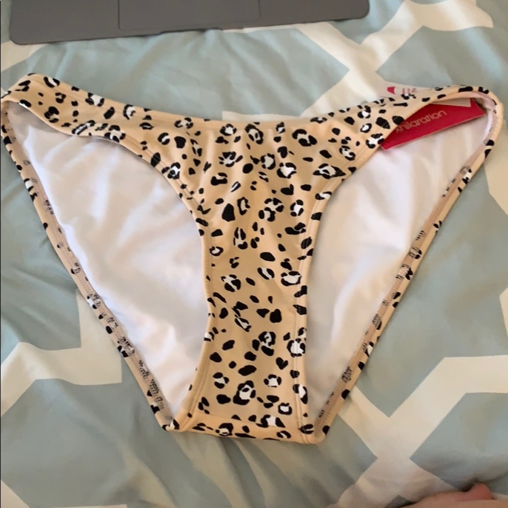 High scoop wasted bathing suit bottoms